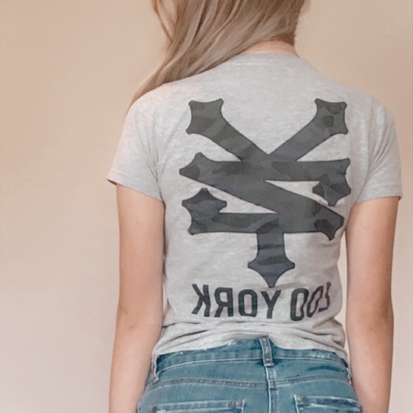 Zooyork T-Shirt - Picture 1 of 3